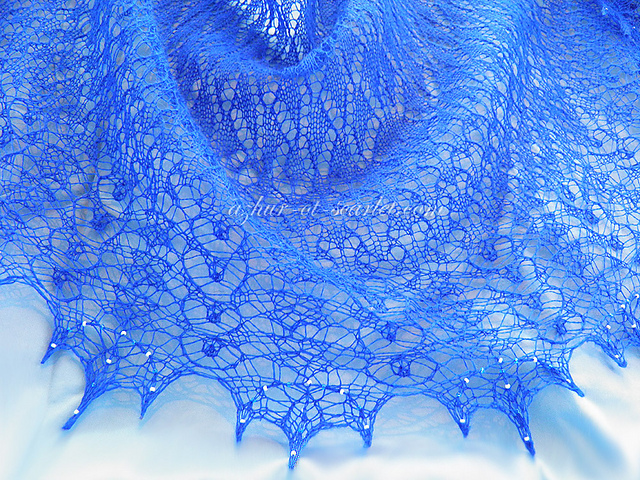Cote d'Azur Shawlette