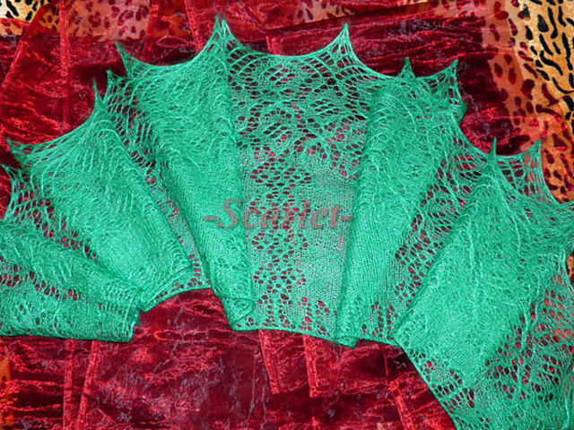 Oriental Fables Shawlette