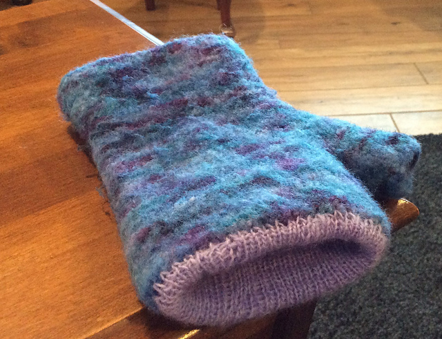 Minus Twenty Mitts