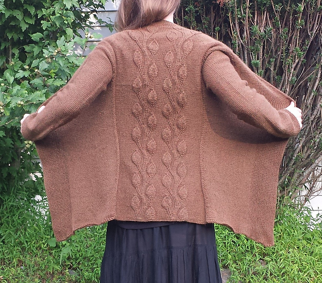 Creeping Vine Cardigan