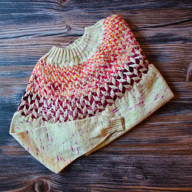 Huhuatanga Pullover