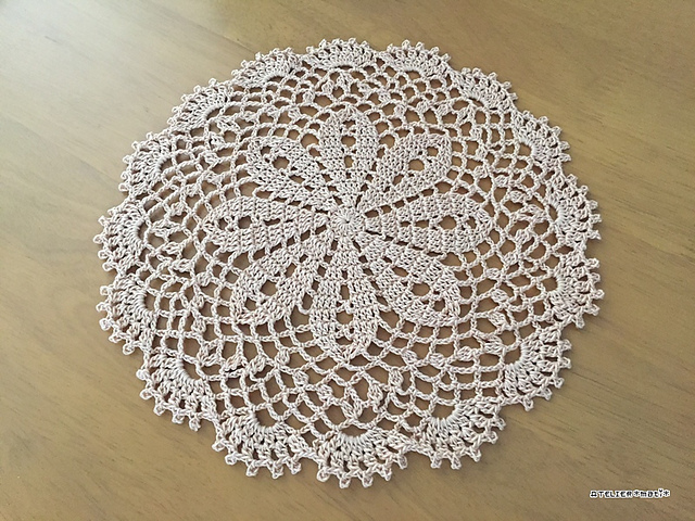 Flower Picot Doily