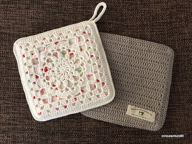 Flower Hot Pad