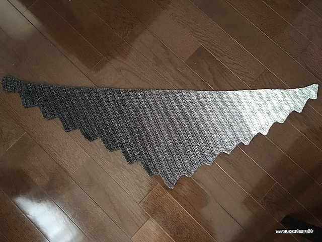 Jagged edge shawl