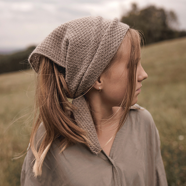 Perlur Scarf