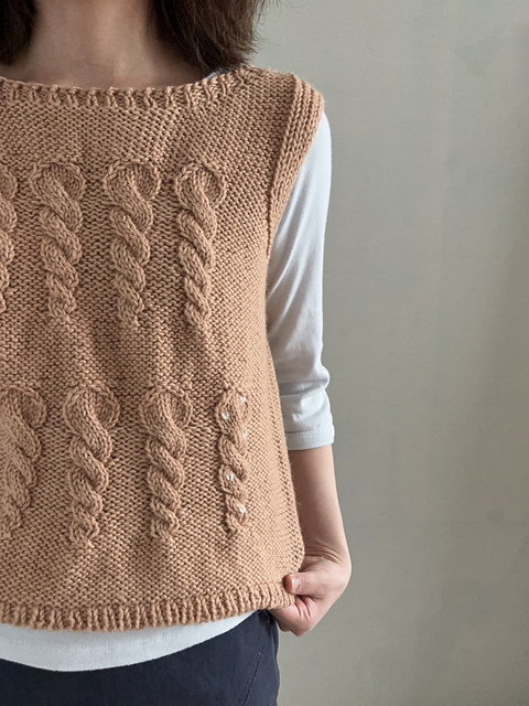 Twist Donut Vest