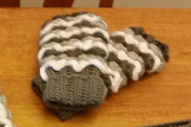 Tundra Croc Fingerless