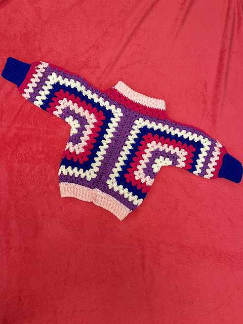 Hexagon pullover sweater