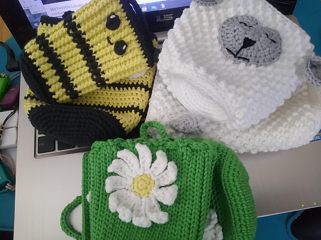 Clover Meadow 2: more cozies