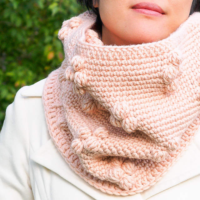 Winterberry Cowl