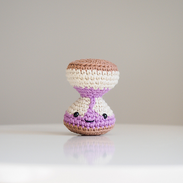 Amigurumi Hourglass