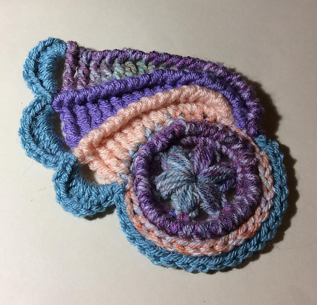 Freeform Swirl Flower