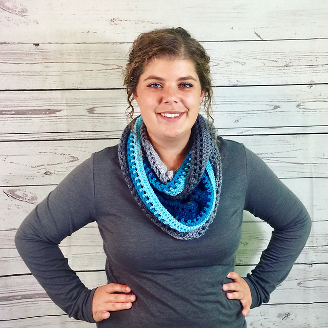 Simplicity Infinity Scarf