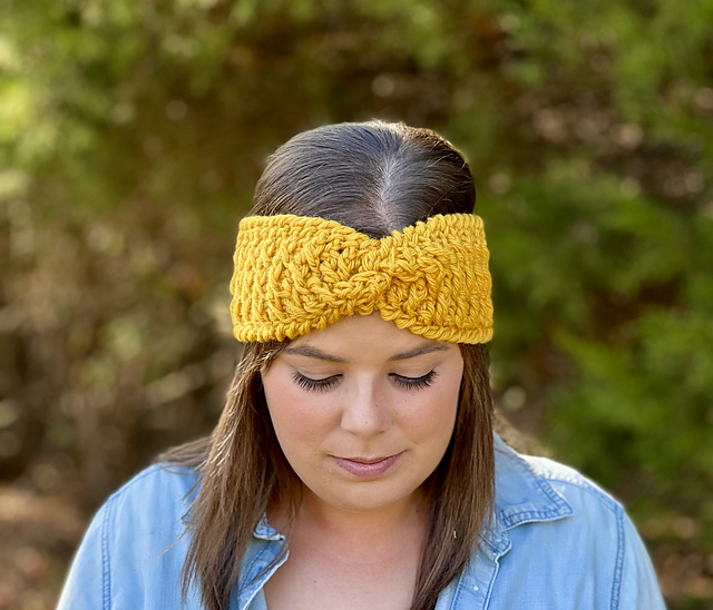 Alpine Twist Headband