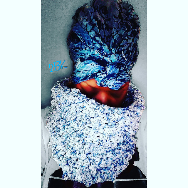 blue confetti cowl