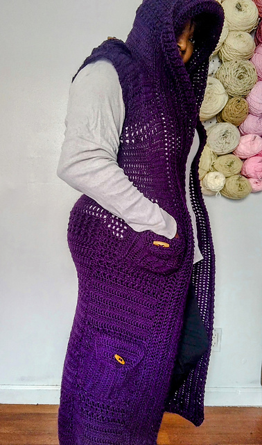 Tyrian Hooded Cargo Vest