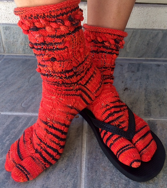 Pahoehoe Tabi Sock Kit