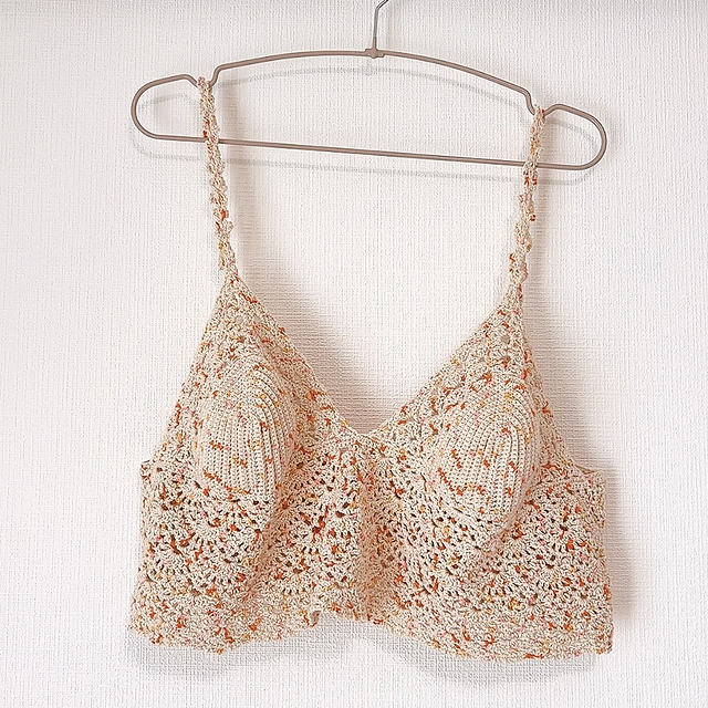 p.28 N Crochet Lace Bustier レース編みビスチェ