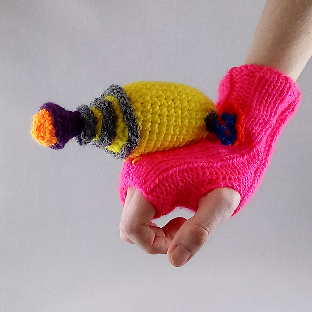 Ray Gun Glove (BiStitchual)