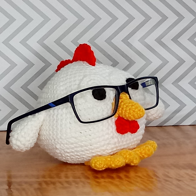 Chicken Eye Glass Holder