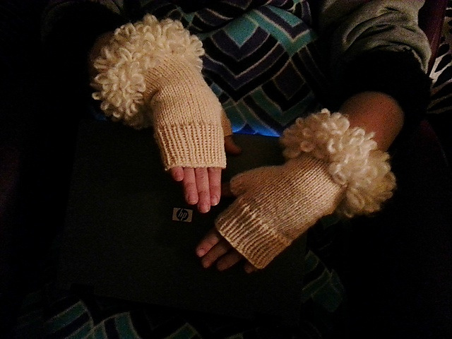Poodle Cuff Mitts