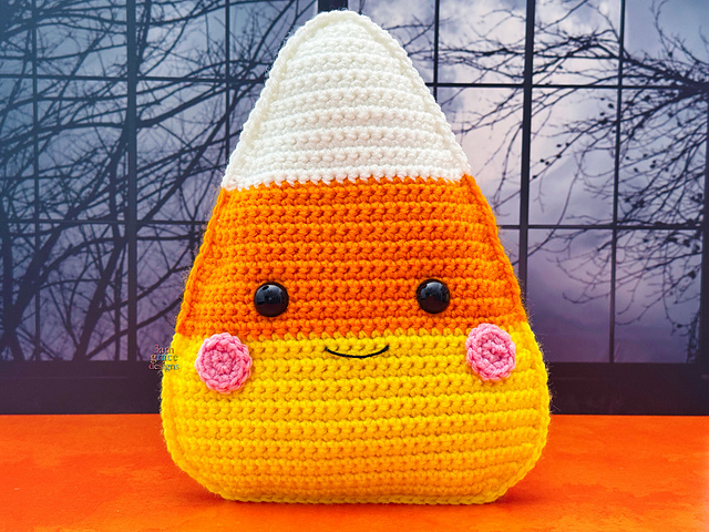Candy Corn Kawaii Cuddler®