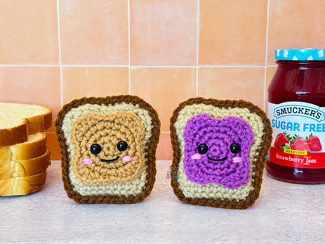 Tiny Toast Kawaii Cuddler®