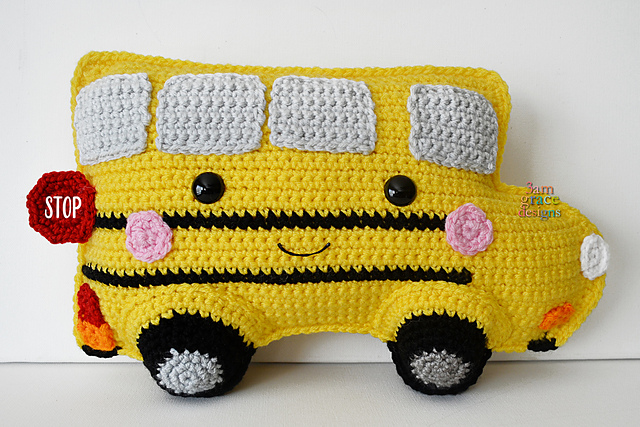 School Bus Kawaii Cuddler®