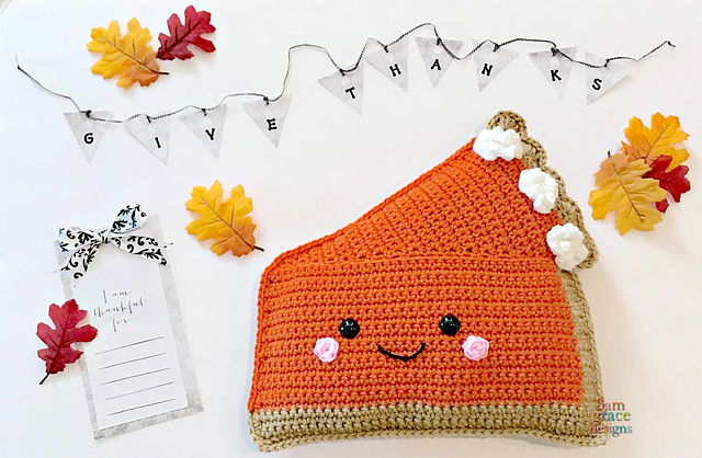 Pumpkin Pie Kawaii Cuddler®