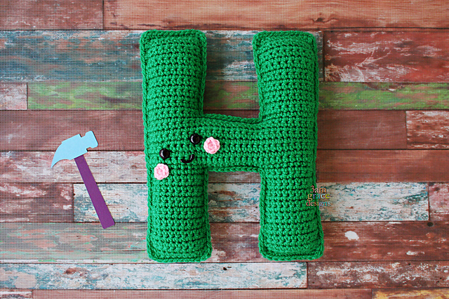Letter H Alphabet Kawaii Cuddler®