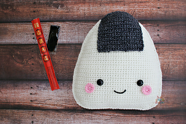 Onigiri Rice Ball Kawaii Cuddler®