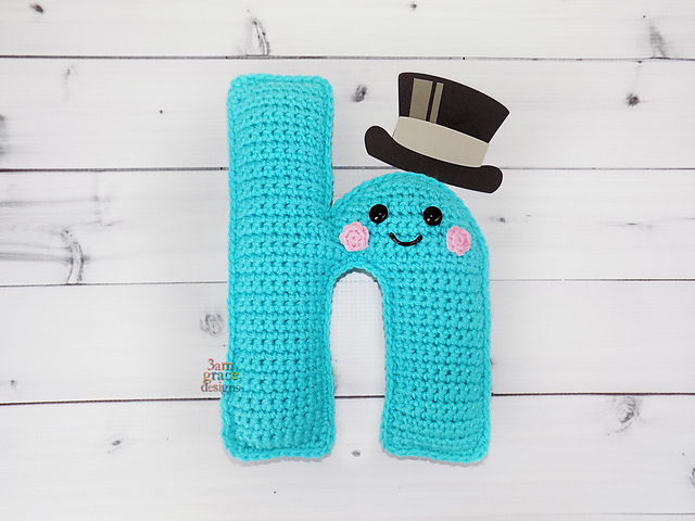 Letter h Alphabet Kawaii Cuddler®