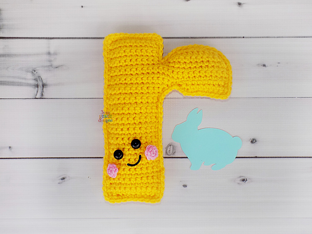 Letter r Alphabet Kawaii Cuddler®