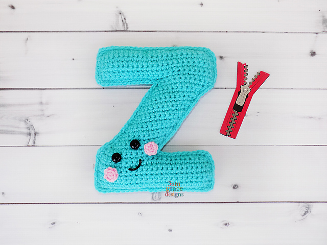 Letter z Alphabet Kawaii Cuddler®