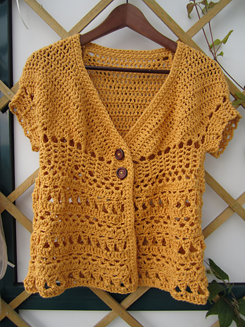 M. French-sleeve cardigan フレンチスリーブのカーディガン