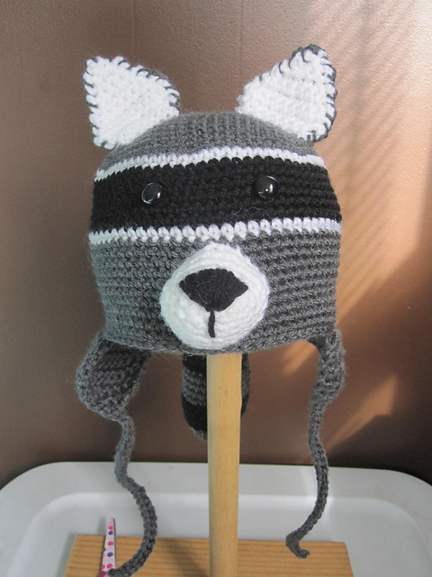 Raccoon Hat with Removable Tail