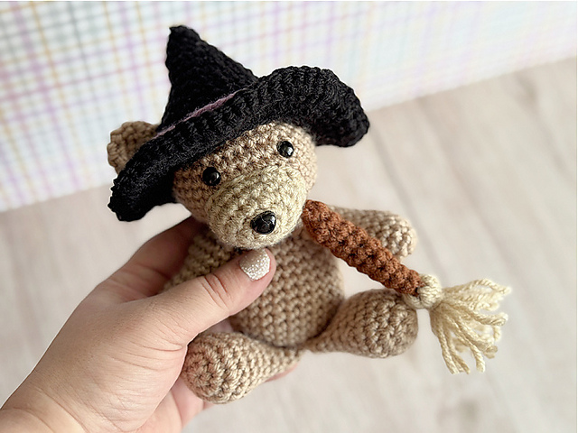 Little Witch Bear