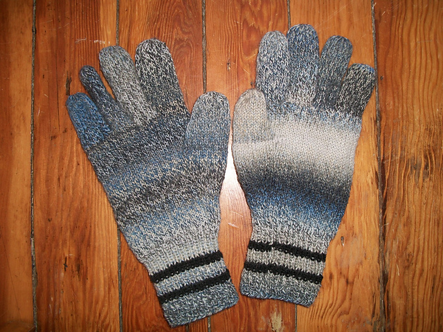 Gloves, plain and Moss st