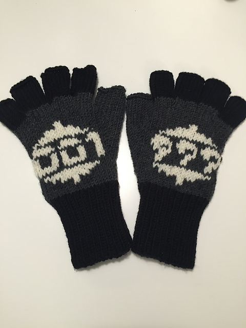 Paradroid mittens