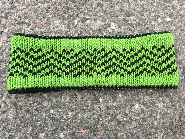 Wicked wave headband