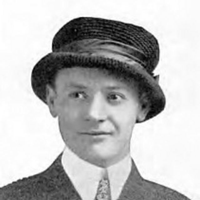 No. 490 Crocheted Golf Hat