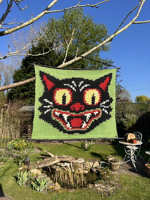 Happy Cat: Tapestry