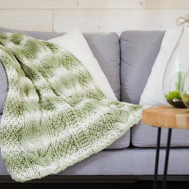 Sweet Dream Cable Throw
