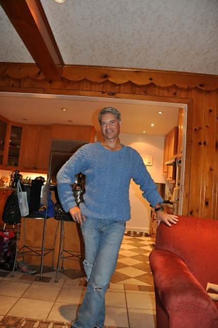 Man's Cabled Sweater in Linnen #1319