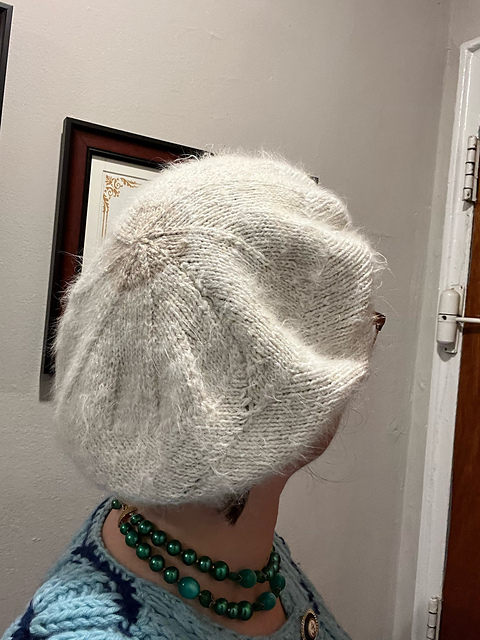 Angora Beret