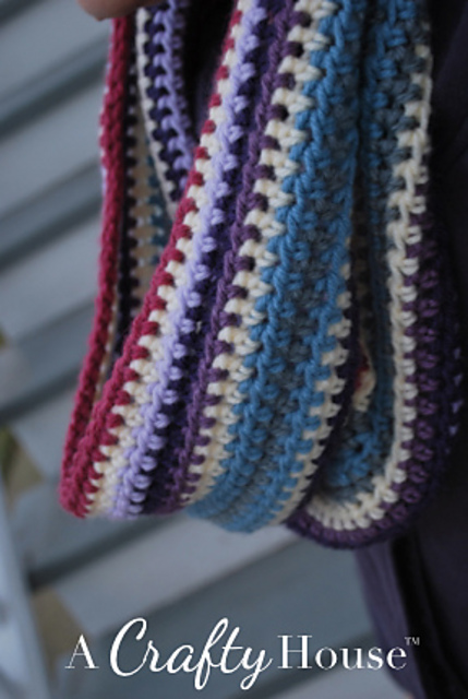 Scrap Yarn Cowl