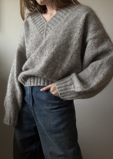 cyrus pullover