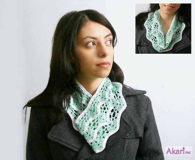 PYRAMIDS circular scarf. Cowl_ M12