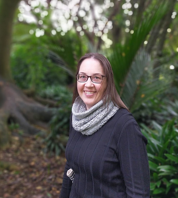 Whakatu Cowl