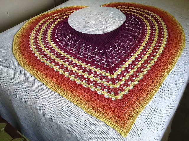 Queen of the Walk Shawl